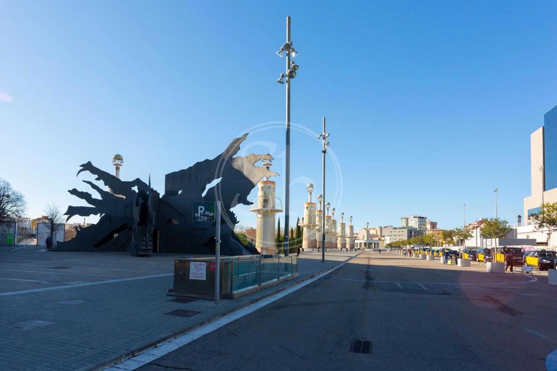 Practico Apartamento Cerca De Estacion De Sants 巴塞罗那 外观 照片