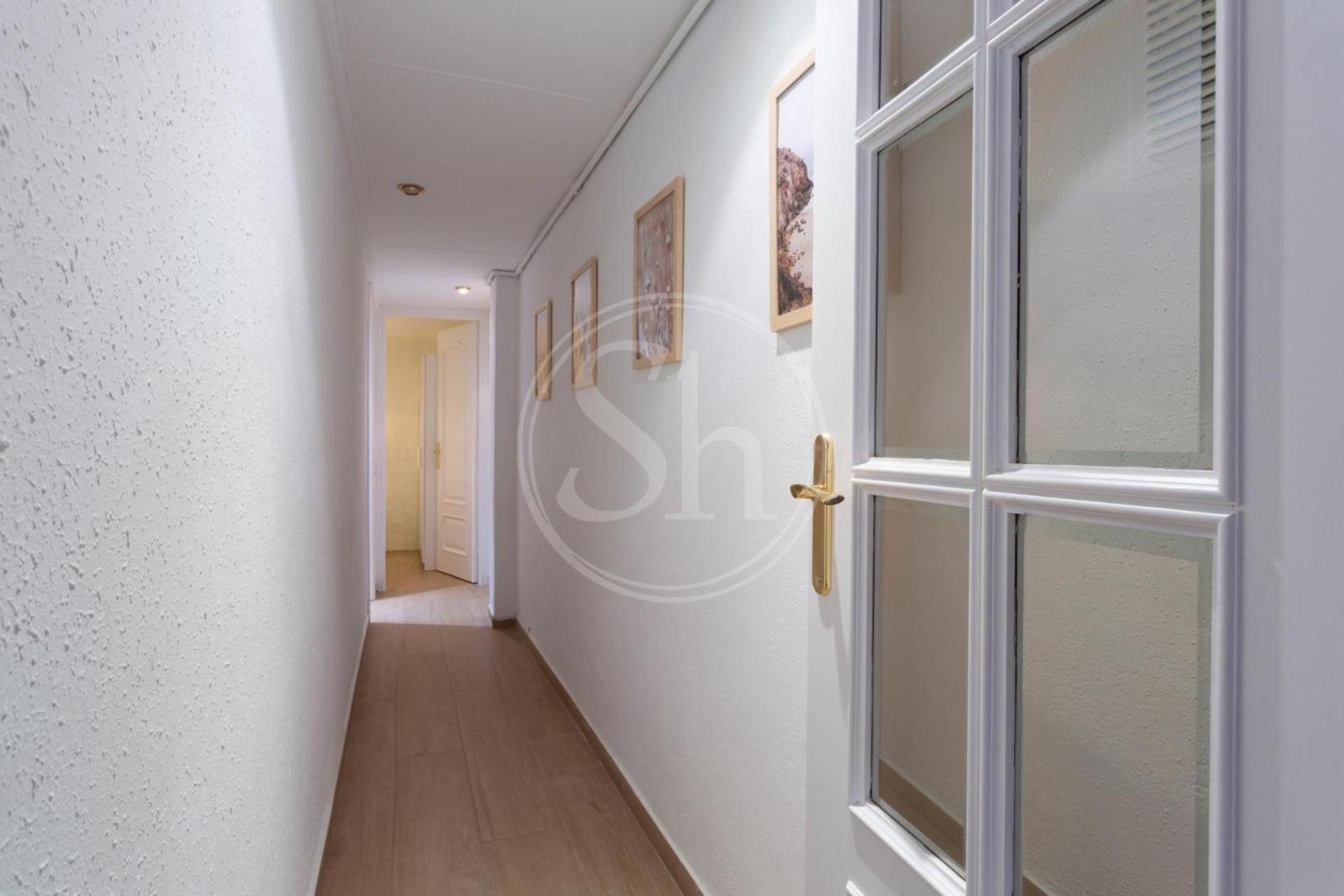 Practico Apartamento Cerca De Estacion De Sants 巴塞罗那 外观 照片