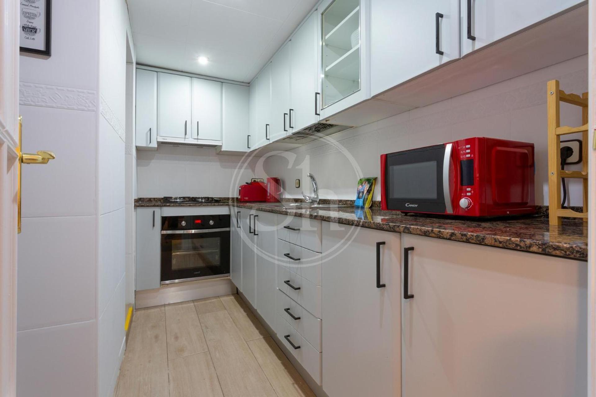 Practico Apartamento Cerca De Estacion De Sants 巴塞罗那 外观 照片