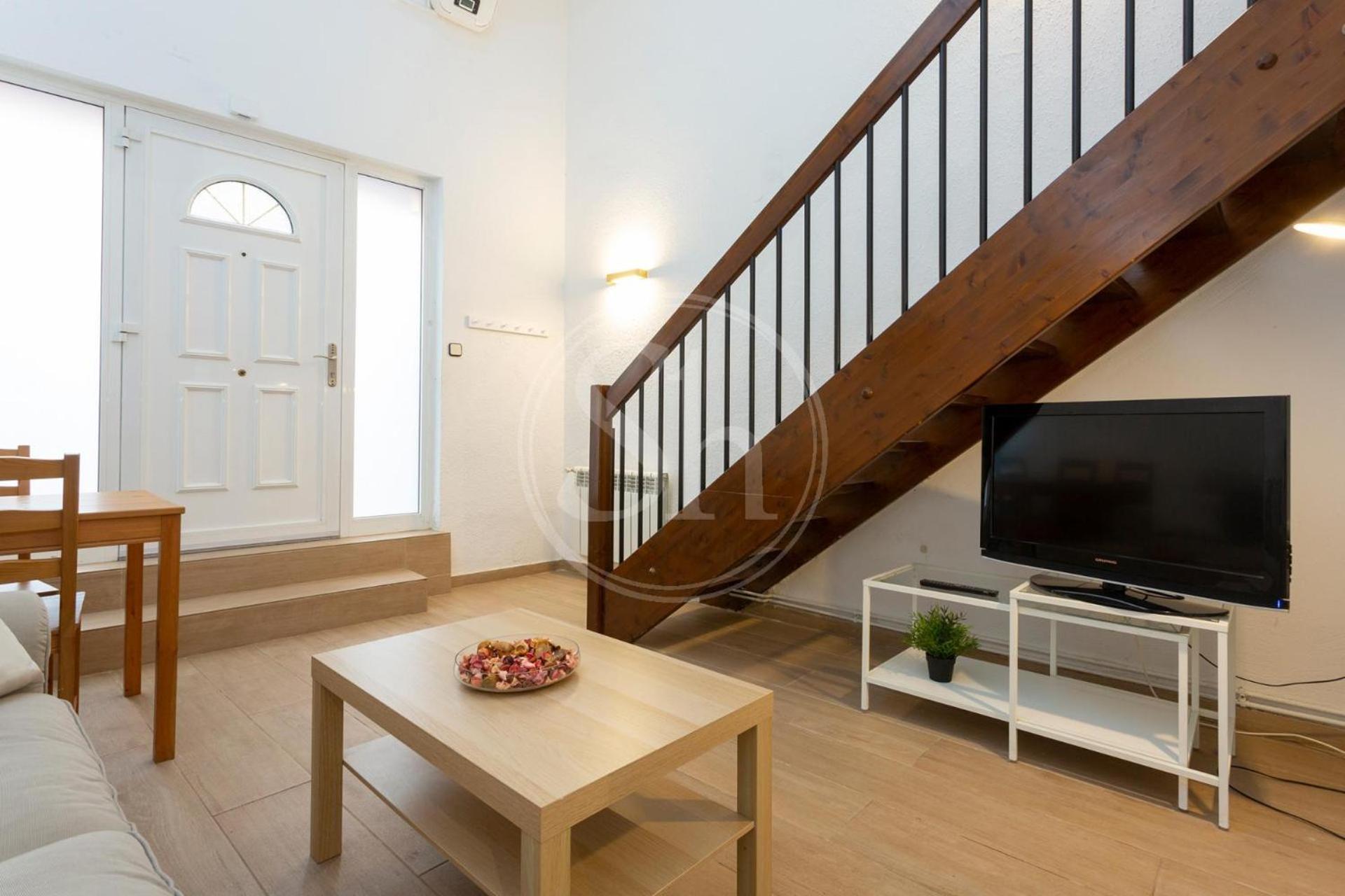 Practico Apartamento Cerca De Estacion De Sants 巴塞罗那 外观 照片
