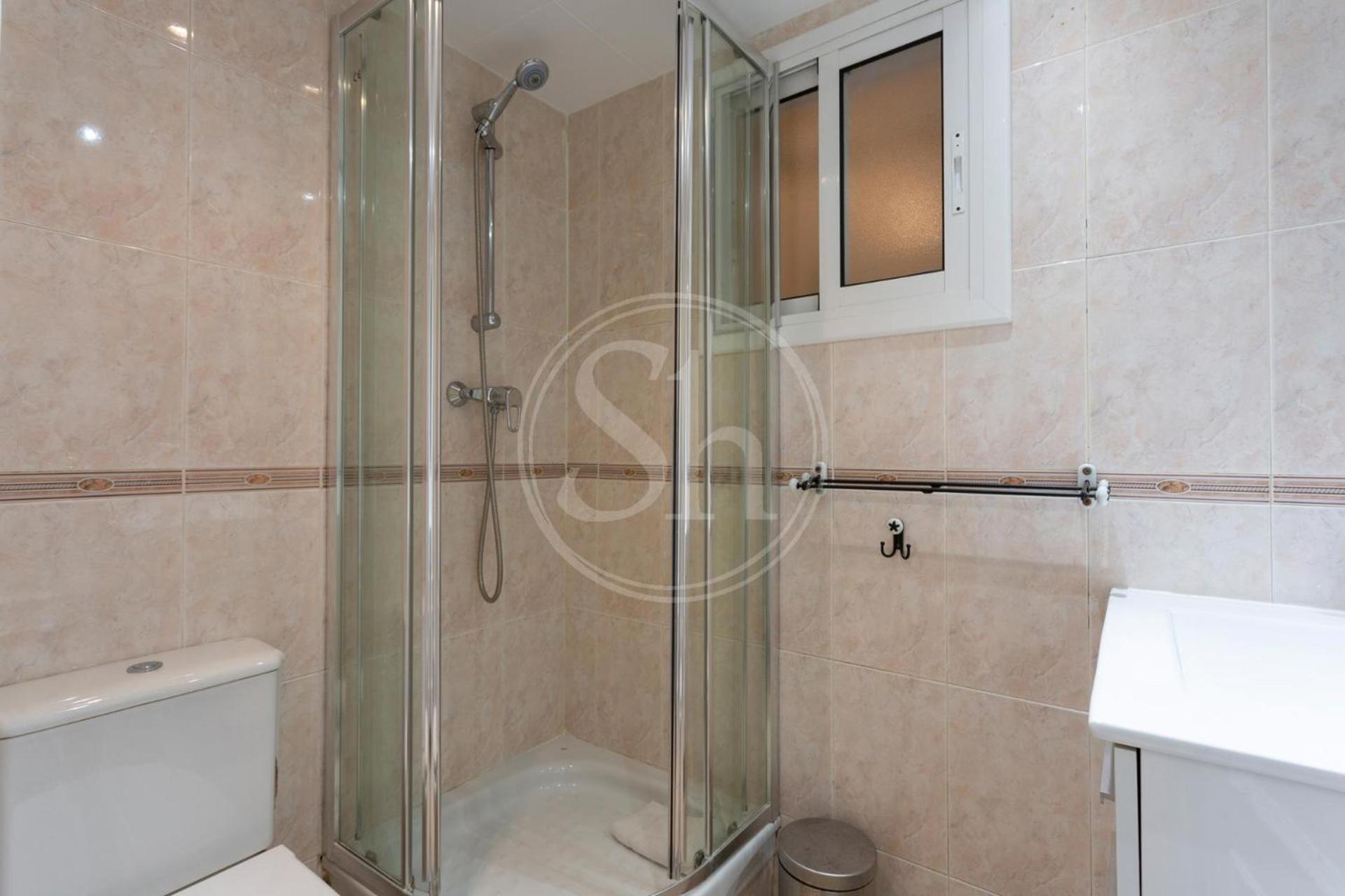 Practico Apartamento Cerca De Estacion De Sants 巴塞罗那 外观 照片